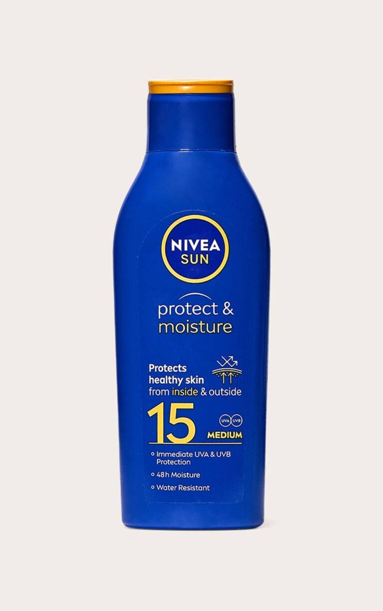 PrettyLittleThing Nivea Sun Protect & Moisturise Sun Lotion SPF 15 200ml, White One Size